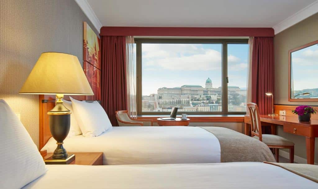 InterContinental Budapest עם בריכה – על הדנובה